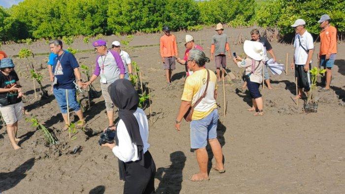 32-chapter-teruci-rayakan-ultah-komunitas-rush-terios-ke-17-di-bali_bab0bcc.jpg