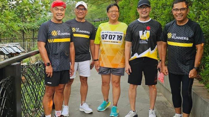 ambil-bagian-di-ui-half-marathon-saleh-husin-hingga-andre-rahadian-jalani-pemanasan_4f674c0.jpg