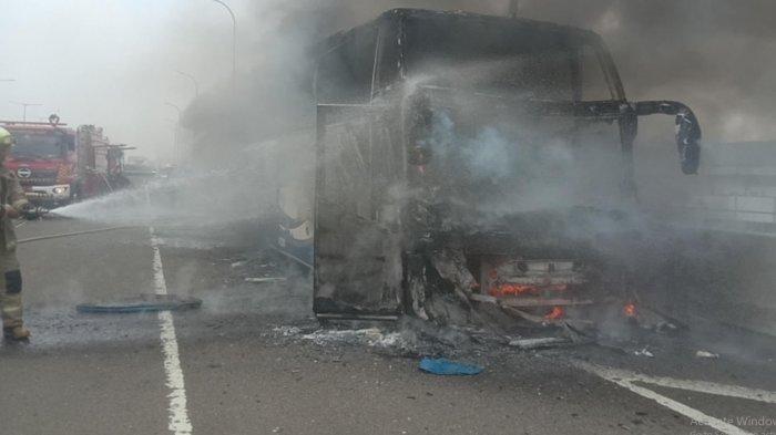 bus-rombongan-anak-tk-yang-terbakar-di-tol-wiyoto-wiyono-ternyata-hendak-menuju-ancol-untuk-rekreasi_400c667.jpg