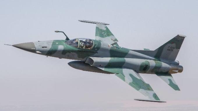 jet-tempur-f-5em-tiger-ii-brasil-jatuh-terbakar-pilot-lakukan-aksi-heroik-selamatkan-banyak-nyawa_4d70517.jpg