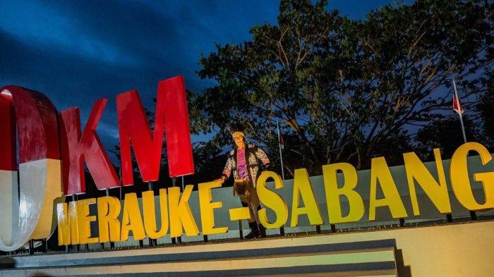 kembangkan-pariwisata-di-titik-nol-km-merauke-sandiaga-uno-ingin-gelar-triathlon_16ec5ed.jpg