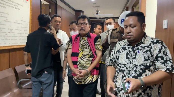 profil-eks-pejabat-ma-zarof-ricar-yang-terima-hampir-rp1-t-mantan-petinggi-pssi-jadi-produser-film_34b33e4.jpg