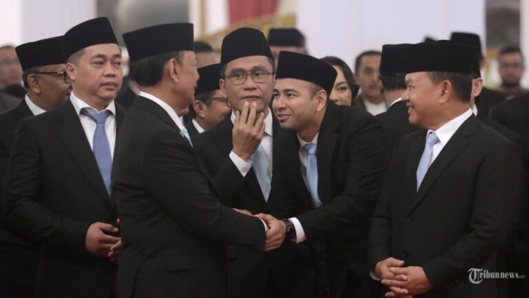 tugas-utusan-khusus-dan-penasihat-khusus-presiden-dijabat-raffi-ahmad-hingga-luhut_81111c7.jpg