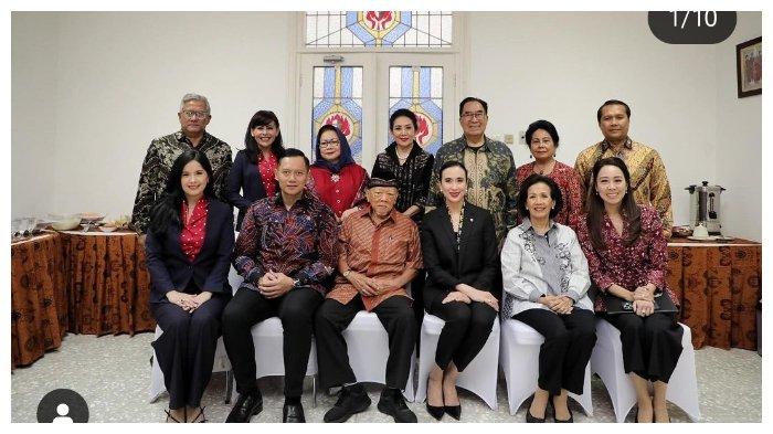 annisa-pohan-istri-menteri-ahy-dilantik-jadi-ketua-yayasan-jantung-indonesia_834a922.jpg