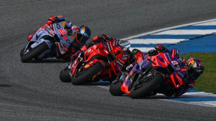 aturan-juara-dunia-motogp-2024-jika-poin-martin-bagnaia-sama-murid-rossi-auto-hattrick-gelar_f0ce3bb.jpg