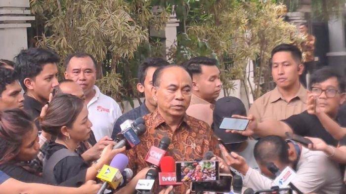 budi-arie-sambangi-rumah-prabowo-bahas-jabatan-di-kabinet-baru-ini-bocorannya_e8e3a3e.jpg