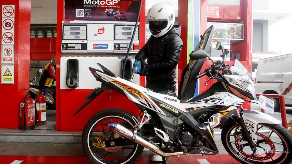 bukan-pertamina-saja-yang-turunkan-harga-bbm-shell-hingga-bp-juga-turun-harga-ini-rinciannya_ea9e830.jpg