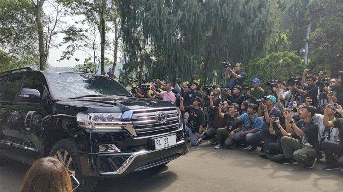 ikut-pembekalan-calon-menteri-prabowo-tito-karnavian-naik-toyota-land-cruiser-seharga-rp2-58-miliar_c6078c1.jpg