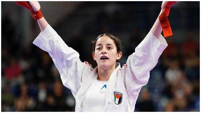 mariam-basharat-atlet-karate-palestina-raih-medali-emas-di-kejuaraan-dunia-karate-cadet-dan-junior_d75a6d9.jpg