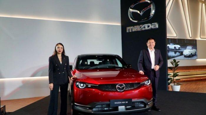 mazda-akhirnya-jualan-mobil-listrik-di-indonesia-_baeda99.jpg