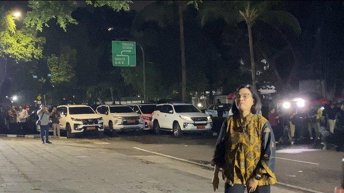 prabowo-lanjutkan-panggil-calon-menteri-senin-malam-ada-sri-mulyani-hingga-airlangga_396ed57.jpg