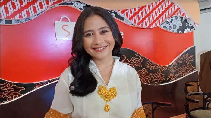 prilly-latuconsina-beli-kapal-pesiar-baru-sebagai-kado-ulang-tahun-ke-28_0ebe713.jpg