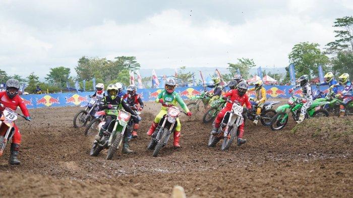 supercrosser-2024-dirtwar-energy-seri-makassar-peluang-terakhir-rebut-wild-card-road-to-mxgp-2025_e11fa0c.jpg