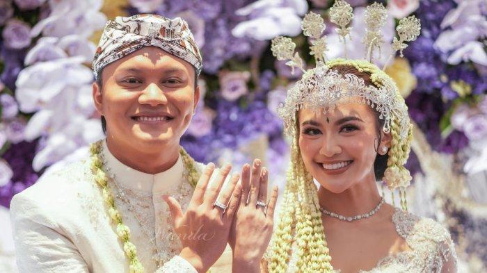 5-fakta-permohonan-itsbat-rizky-febian-dan-mahalini-ditolak-sosok-wali-nikah-sang-penyanyi-disorot_175df4c.jpg