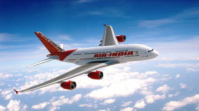 air-india-axb684-mendarat-selamat-di-singapura-sempat-dikawal-jet-tempur-f-15sg-gegara-ancaman-bom_fc52891.jpg