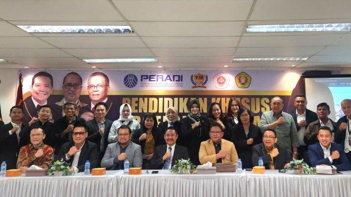 amanat-uu-advokat-peradi-miliki-legalitas-gelar-pendidikan-khusus-profesi_4535e76.jpg