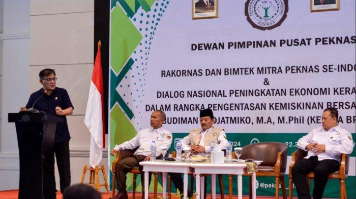 bimtek-mitra-peknas-bersama-kepala-bp-taskin-industrialisasi-desa-solusi-pengentasan-kemiskinan_dee35d9.jpg