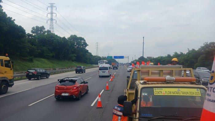 jasa-marga-lakukan-rekayasa-lalu-lintas-contraflow-di-km-50-arah-cikampek-jalan-tol-jakarta-cikampek_60399ea.jpg