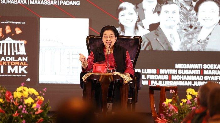 kelakar-megawati-tak-hadir-pada-hut-golkar-nanti-dipikir-mau-gabung-pemerintah_c6702a8.jpg