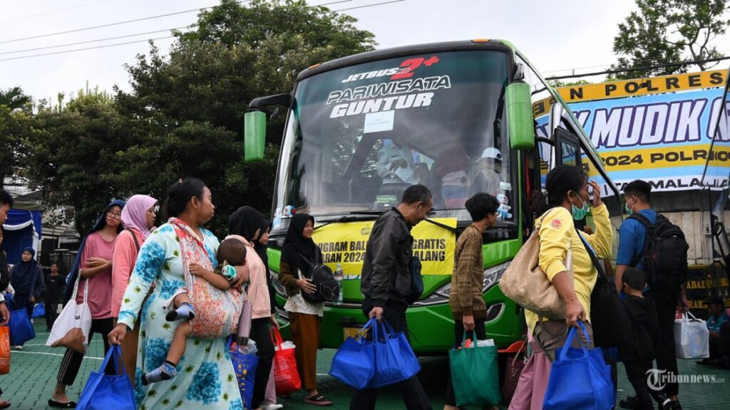 kemenhub-sediakan-mudik-gratis-ada-puluhan-ribu-kuota-begini-daftarnya_5c55ee1.jpg