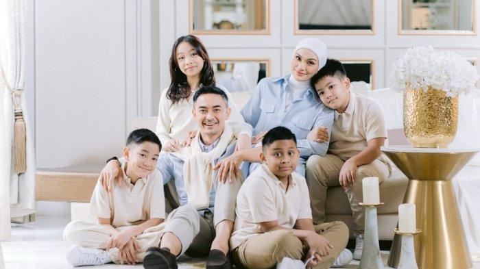 mendekati-hari-pernikahan-putri-zulkifli-hasan-bagikan-foto-prewedding-dengan-zumi-zola_49b23ea.jpg