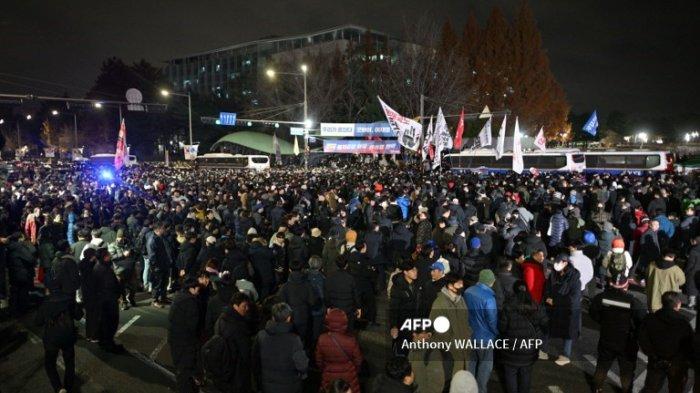 ramai-ramai-pejabat-tinggi-korea-pembantu-presiden-korsel-siapkan-aksi-pengunduran-diri-massal_b9cb2e9.jpg