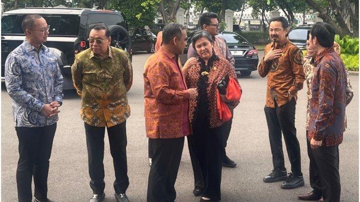 ahmad-muzani-pimpin-wakil-ketua-mpr-temui-jokowi-di-istana_5ceb996.jpg