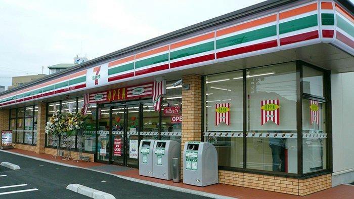 bagai-buah-simalakama-seven-eleven-jepang-saat-ini-bingungkan-banyak-pihak_45b39a8.jpg