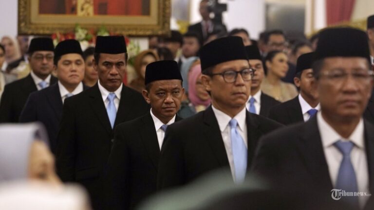 banyak-nomenklatur-baru-sejumlah-menteri-prabowo-bingung-berkantor-dimana_c9baf40.jpg