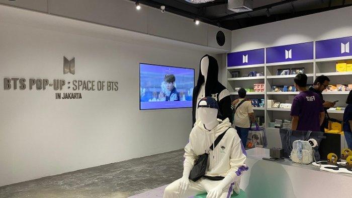 bts-pop-up-space-of-bts-hadir-di-indonesia-lokasi-belanja-eksklusif-khusus-army-indonesia_bf3b22f.jpg