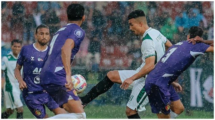 hasil-persik-kediri-vs-pss-sleman-lapangan-tak-kondusif-macan-putih-dan-super-elja-imbang-0-0_5998eed.jpg