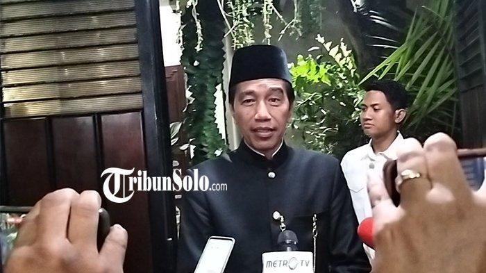 kala-jokowi-tertawa-ditanya-agendanya-setelah-pulang-ke-solo-mungkin-sehari-dua-hari-tidur_f081cc8.jpg