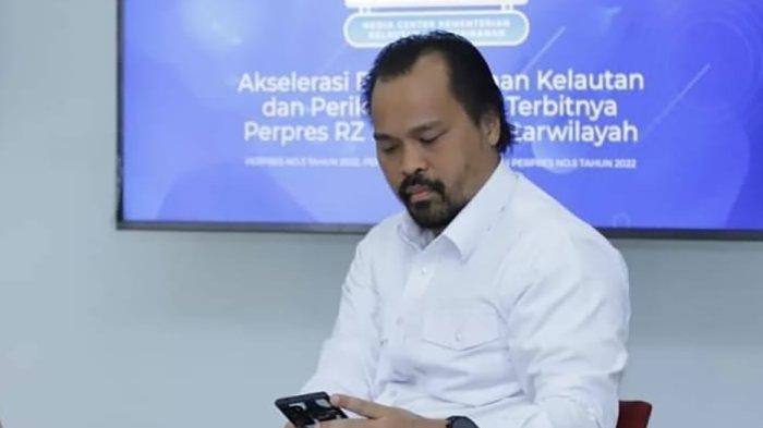 menteri-trenggono-minta-dirjen-psdkp-bongkar-pagar-laut-di-tangerang-maksimal-dalam-waktu-dua-hari_6f46686.jpg