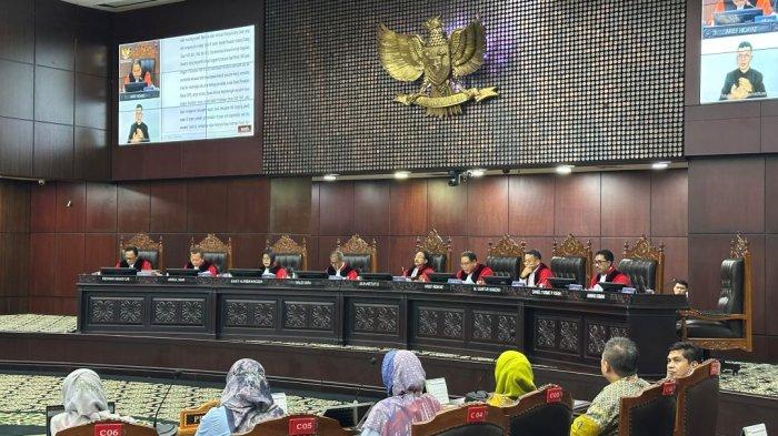 mk-wajibkan-petahana-cuti-mulai-dari-masa-kampanye-sampai-pemungutan-suara-pilkada_55eff59.jpg