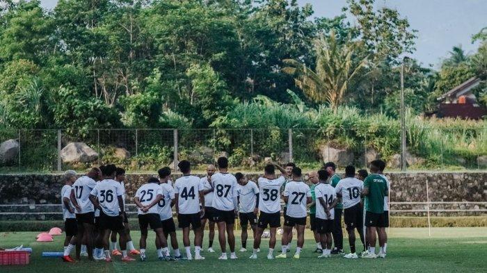 pss-genjot-latihan-di-tengah-libur-kompetisi-liga-1-mazola-junior-tingkatkan-intensitas_6d948b2.jpg