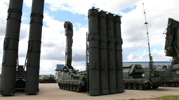 yunani-bantah-kirim-sistem-s-300-buatan-rusia-ke-ukraina-mengapa-negara-nato-bisa-punya-s-300_845013c.jpg