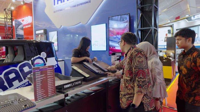 belanja-aksesoris-mobil-di-iims-2025-banyak-diskonnya-booth-ini-siapkan-tambahan-13-persen_9ebe544.jpg