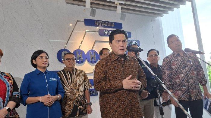 erick-thohir-jamin-harga-tiket-kapal-kereta-dan-bus-antarkota-tidak-naik-di-libur-lebaran-2025_8a0b7b9.jpg