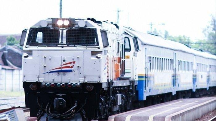 jelang-libur-nataru-2024-2025-kemenhub-luncurkan-kereta-api-tanpa-transit-rute-jakarta-semarang_9b92146.jpg