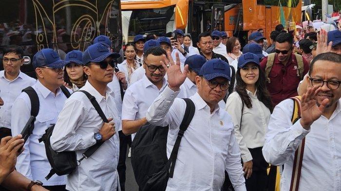 menteri-dan-wamen-kabinet-merah-putih-tiba-di-akmil-magelang-mengenakan-baju-putih_080b6ea.jpg