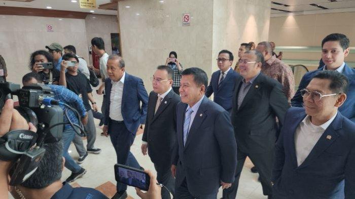 pimpinan-dpr-sebut-pelantikan-herindra-jadi-kepala-bin-bersamaan-dengan-menteri-pada-21-oktober_7f16cbb.jpg