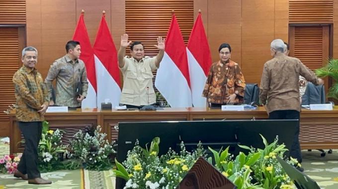 ppn-12-persen-berlaku-hari-ini-cek-daftar-terbaru-barang-yang-terkena-dan-tidak-terkena_d8b1b0f.jpg