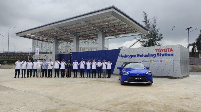 toyota-resmikan-stasiun-pengisian-daya-hidrogen-di-karawang-jabar_a07131e.jpg