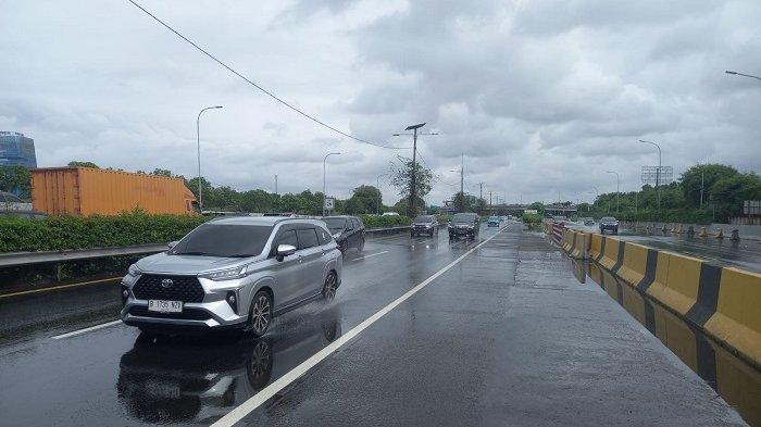 update-kondisi-ruas-tol-sedyatmo-menuju-bandara-soekarno-hatta-masih-ada-genangan-di-bahu-jalan_f4cef08.jpg