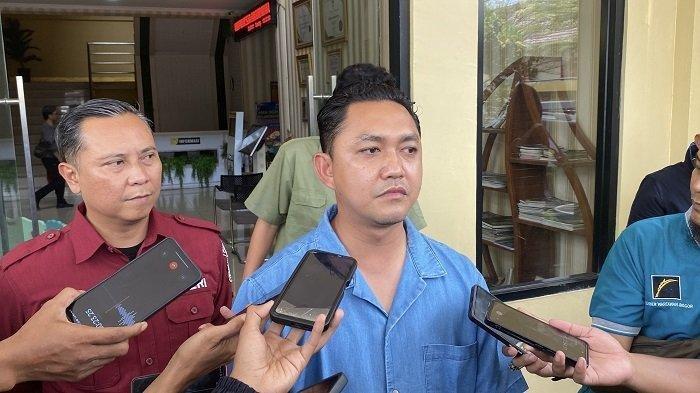 2-buron-kasus-penembakan-di-bogor-tak-berkutik-saat-ditangkap-di-bali-punya-paspor-belanda_0381064.jpg