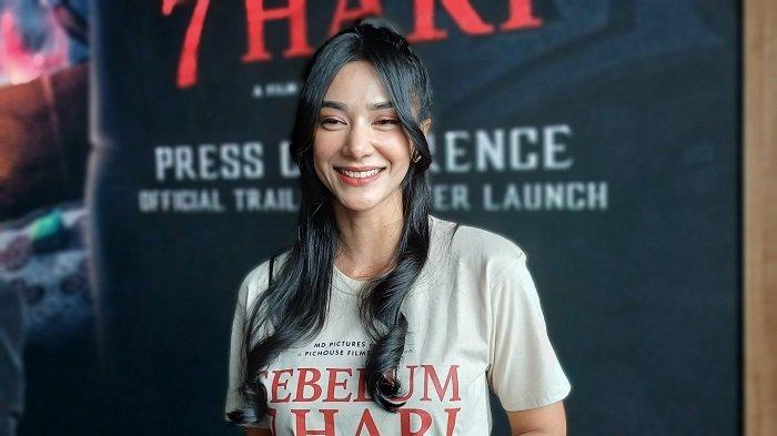 fanny-ghassani-ungkap-kesulitan-saat-bintangi-film-horor-sebelum-7-hari-dilarung-dengan-kain-kafan_d645196.jpg