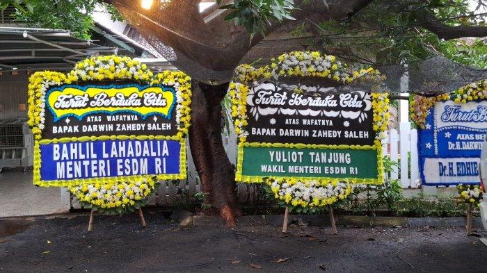 jenazah-eks-menteri-esdm-darwin-zahedy-saleh-akan-dimakamkan-di-taman-makam-pahlawan-kalibata_db3e01e.jpg