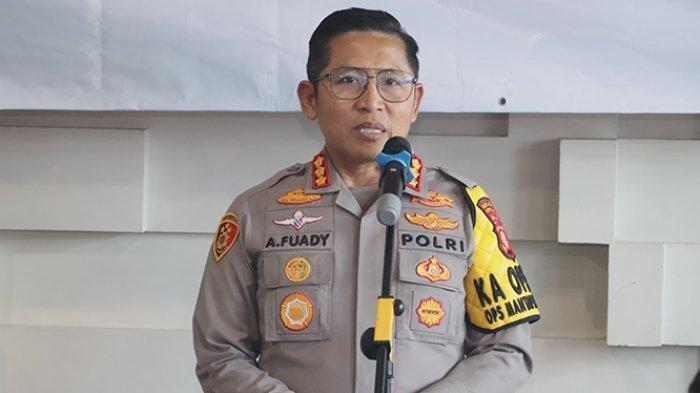 kapolres-jakarta-utara-tertibkan-pak-ogah-tindaklanjuti-keluhan-sopir-truk-kontainer_4f54df7.jpg