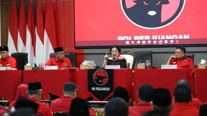 kpk-disarankan-segera-tahan-hasto-kristiyanto-dan-periksa-megawati-soekarnoputri_80bcbb8.jpg